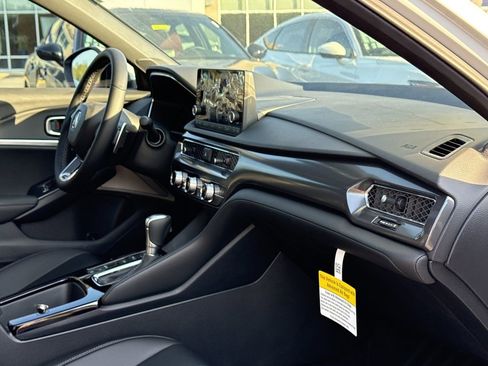 New 2025 Acura Integra A-Spec image 21