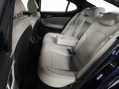 New 2026 Genesis G70 3.3T Sport Prestige image 28