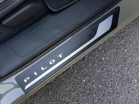 New 2026 Honda Pilot TrailSport image 28