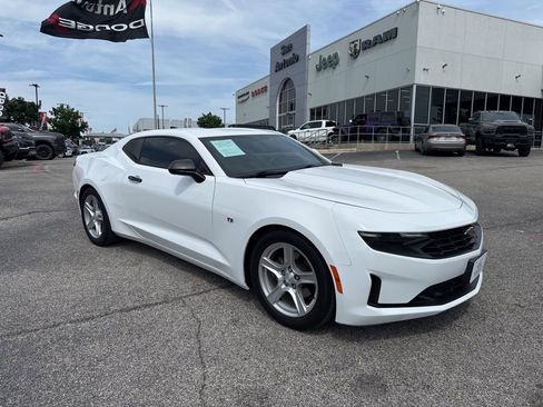 Used 2021 Chevrolet Camaro LT RWD image 1