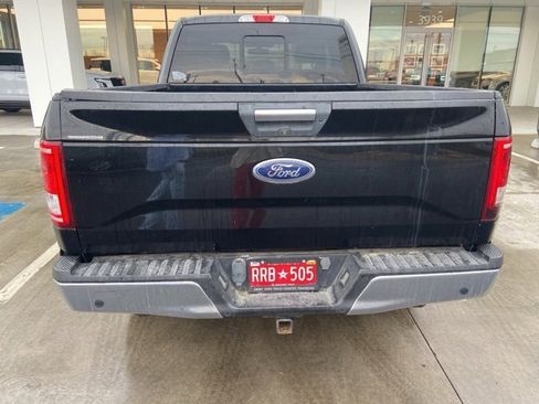 Used 2017 Ford F150 XLT w/ Equipment Group 302A Luxury image 4