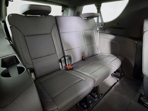 New 2026 Chevrolet Suburban High Country w/ Sun And Tow Package AWD/4WD image 24