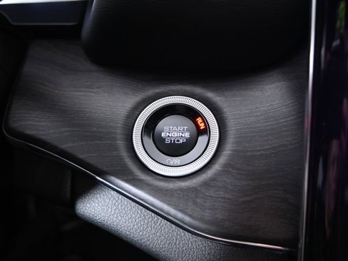 New 2025 Jeep Grand Cherokee Overland w/ Adv Protech Group III image 32