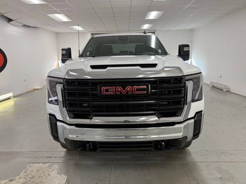 New 2026 GMC Sierra 3500 Pro w/ Convenience Package image 2