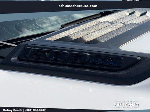 Used 2024 RAM 1500 Limited AWD/4WD image 11