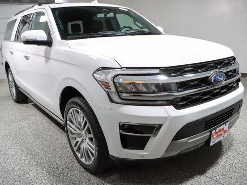 Used 2024 Ford Expedition Max Limited image 5