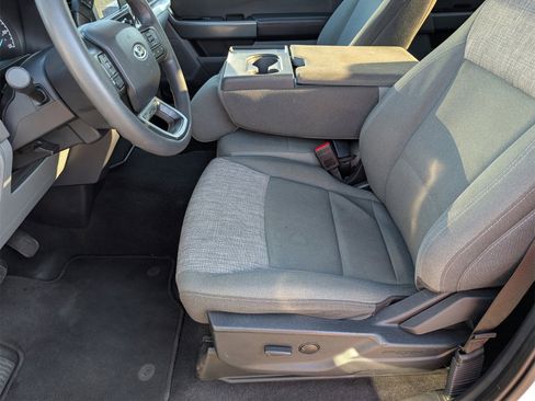 Used 2023 Ford F150 XLT image 14