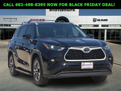 Used 2023 Toyota Highlander XLE