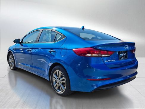 Used 2018 Hyundai Elantra SEL FWD image 5