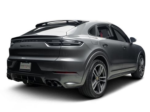Used 2023 Porsche Cayenne Turbo AWD/4WD image 18