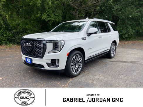 Used 2023 GMC Yukon Denali Ultimate AWD/4WD image 1