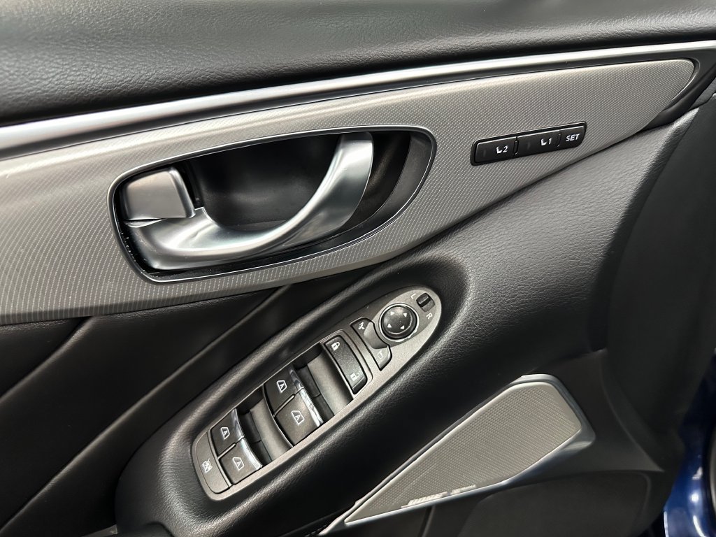 Used 2022 INFINITI Q50 Luxe w/ Cargo Package AWD/4WD image 18