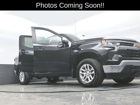 Used 2024 Chevrolet Silverado 1500 LT AWD/4WD image 27