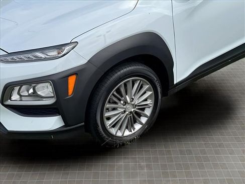 Used 2020 Hyundai Kona SEL FWD image 5