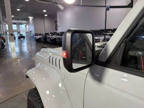 New 2026 Ford Bronco Raptor AWD/4WD image 15