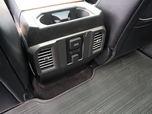 Used 2016 Ford F150 Limited image 26