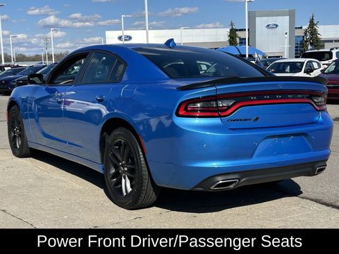 Used 2019 Dodge Charger SXT w/ Plus Group AWD/4WD image 5