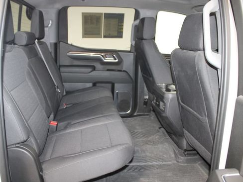 Used 2024 Chevrolet Silverado 1500 RST w/ Convenience Package II AWD/4WD image 31