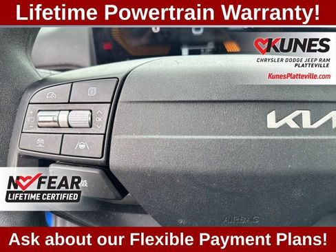Used 2025 Kia K4 LXS image 20