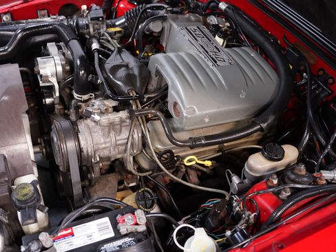 Used 1990 Ford Mustang GT image 29