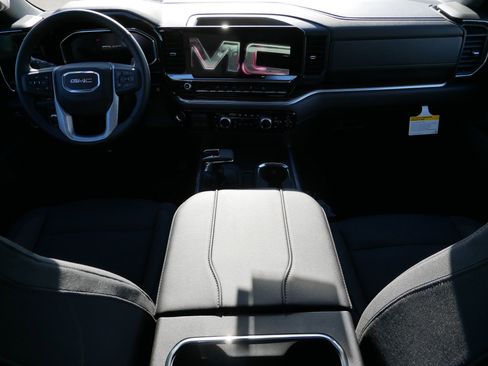 New 2026 GMC Sierra 1500 Elevation image 6
