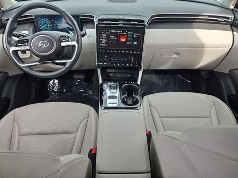 Used 2024 Hyundai Tucson Limited image 13