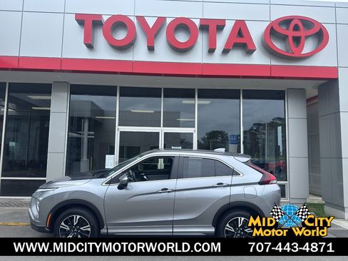 Used 2024 Mitsubishi Eclipse Cross SEL AWD/4WD image 1