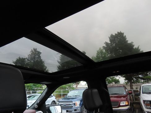 Used 2021 Ford F150 Lariat w/ Equipment Group 502A High AWD/4WD image 34