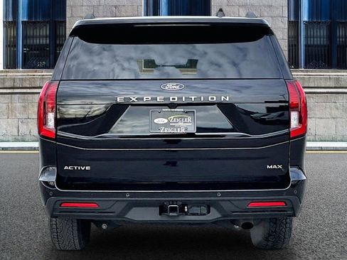 Certified 2025 Ford Expedition Max Active image 4