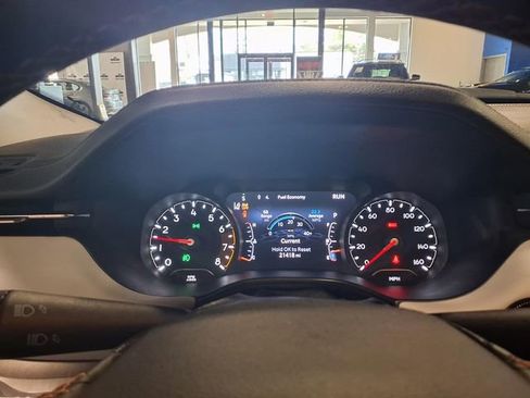 Used 2022 Jeep Compass Limited image 21