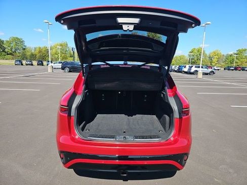 Used 2024 Jaguar F-PACE R-Dynamic S AWD/4WD image 10