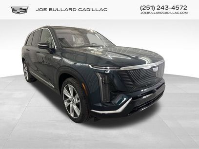New 2026 Cadillac Vistiq Luxury w/ LPO, Floor Liner Package