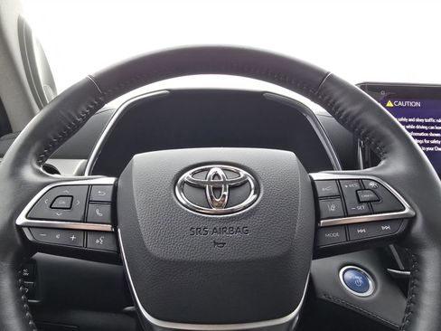 Used 2021 Toyota Highlander Platinum image 27