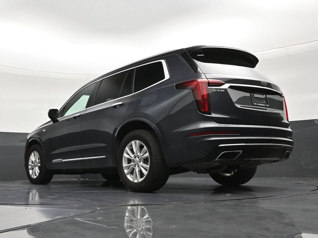 Certified 2022 Cadillac XT6 Luxury FWD image 24