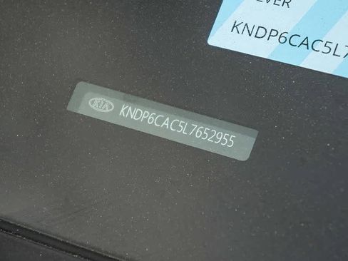 Used 2020 Kia Sportage S image 31