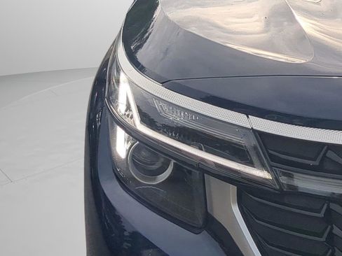 New 2026 Kia Seltos EX image 9