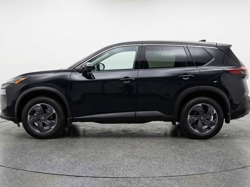 Used 2025 Nissan Rogue SV FWD image 5