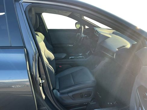 Used 2023 Lexus RZ 450e Premium w/ Technology Package image 22