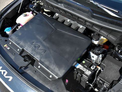 Used 2023 Kia Niro Wind FWD image 51
