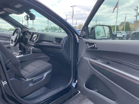 Used 2023 Dodge Durango GT image 43