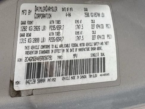 Used 2005 Chrysler Pacifica Touring FWD image 13