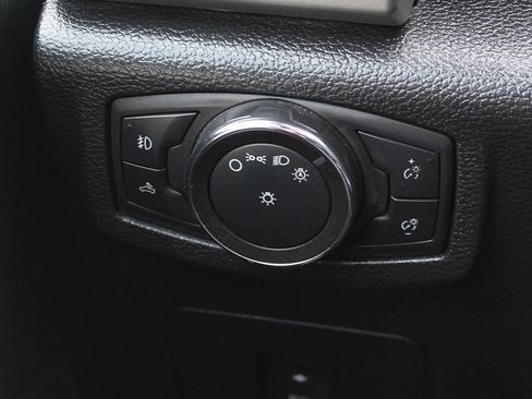 Used 2015 Ford F150 Lariat w/ Equipment Group 502A Luxury image 30