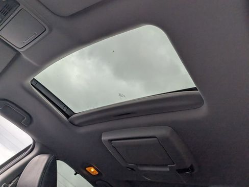 Used 2019 Honda Pilot Elite image 24