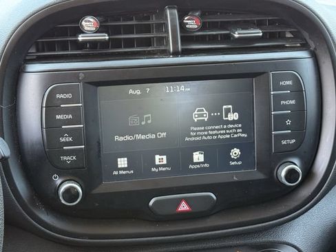 Used 2021 Kia Soul LX FWD image 16