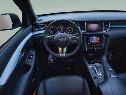 Used 2021 INFINITI QX50 Luxe w/ Appearance Package image 6