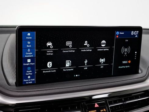 Used 2025 Acura MDX w/ Technology Package image 17