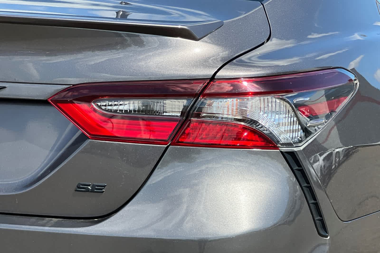 Used 2023 Toyota Camry SE FWD image 29