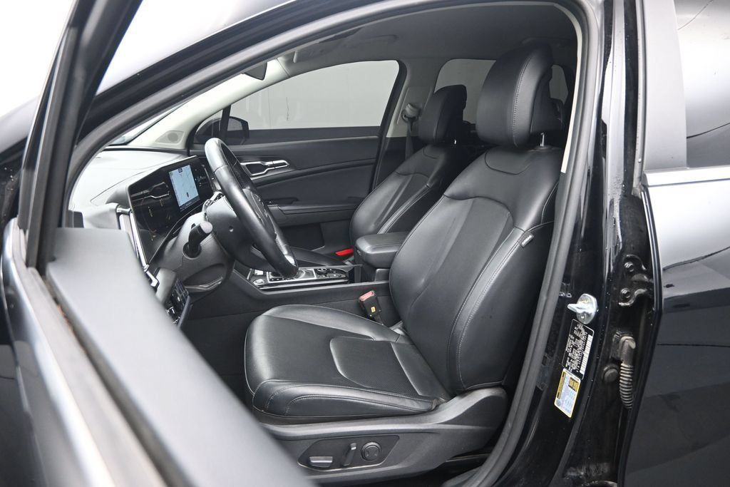 Used 2023 Kia Sportage EX FWD image 20
