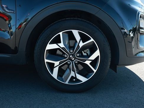Used 2020 Kia Sportage EX w/ EX Technology Package FWD image 5