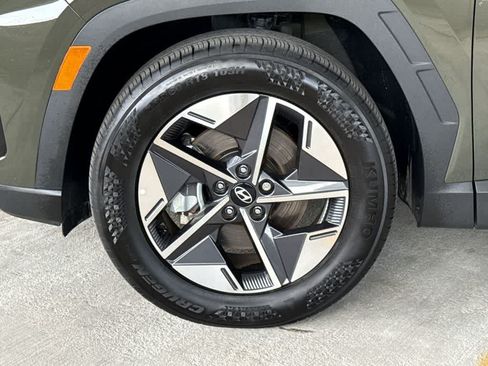 Used 2025 Hyundai Tucson SEL FWD image 11